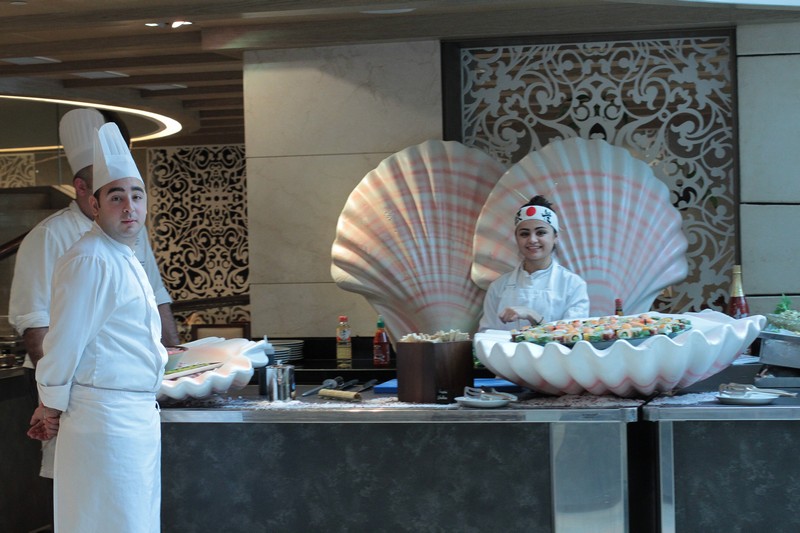 Sunday Buffet at Kempinski Summerland Hotel